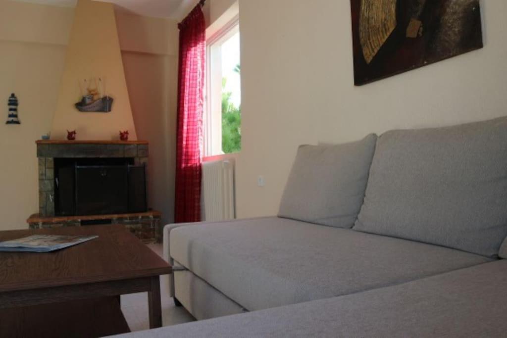 Anestis Apartment Akrata Zewnętrze zdjęcie